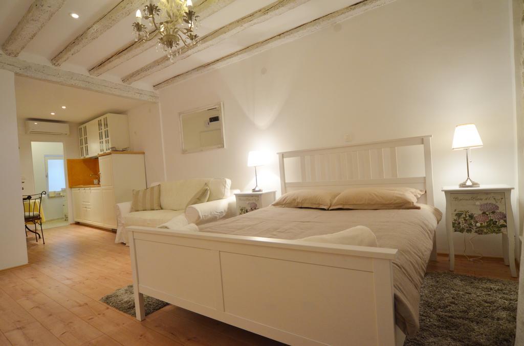 Studios Villa Rossella 4 Rovinj Bagian luar foto